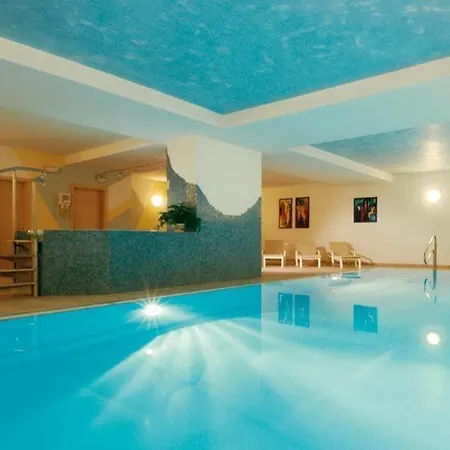 Sonneck Aparthotel 3*